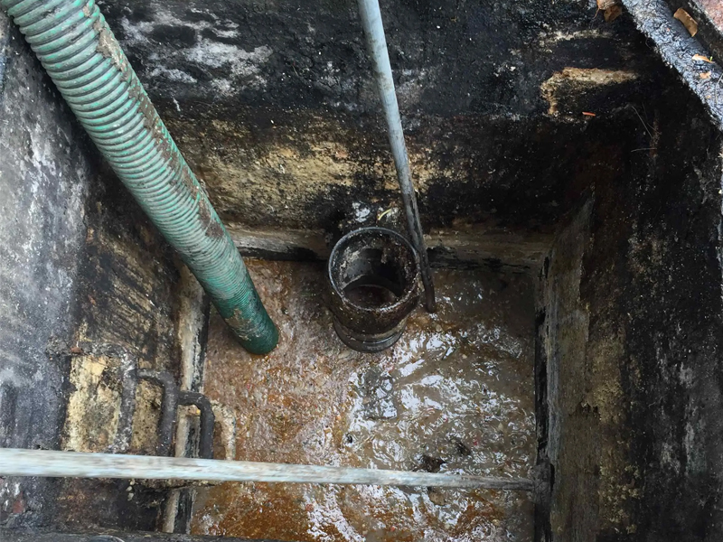 汤泉隔油池清理